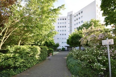 WEITBLICK! FREI AB SOFORT! Kleines schönes Appartement zum Selbstbezug in Holthausen!