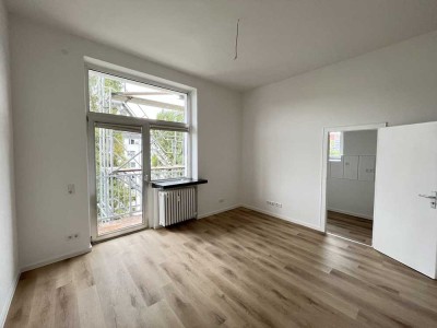 *HELLE SANIERTE EINHEIT MIT SÜD-BALKON* - IM DÜSSELTAL