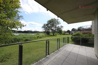 Wohnen mit Aussicht: 3-Zimmer-Wohnung mit Seeblick in 24111 Kiel/Russee