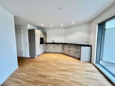 Sehr schöne Familienwohnung sucht Bewohner