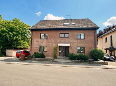 3 Zimmerwohnung in Alt-Hürth – mit Lichtspielen und Charakter