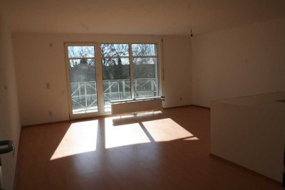 Schöne und gepflegte 1 Zimmer-Wohnung mit Abstellraum und Keller in Hüfingen