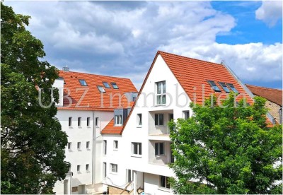 Exklusive Dachgeschoss Wohnung barrierefrei mit traumhaften Blick über Kitzingen