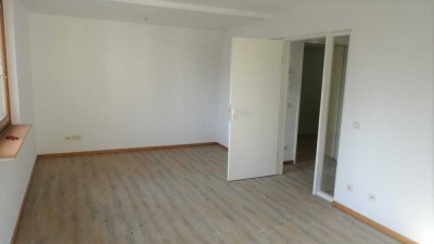 Ab 01.01.2025: Zentral gelegene Wohnung, frisch gestrichen