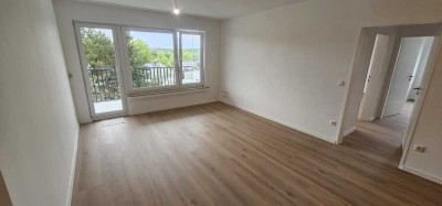 Erstbezug nach Kernsanierung! Freundliche 3-Raum-Whg in ruhiger Lage Nähe des Grugaparks