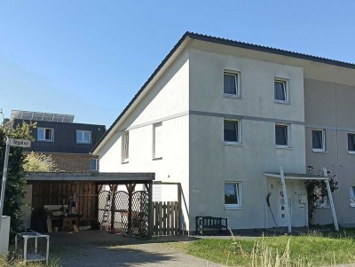 Doppelhaushälfte mit viel Platz und guter Energiebilanz