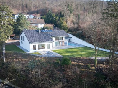 Exklusive Villa mit Panoramablick in Toplage Heidelberg-Leimen