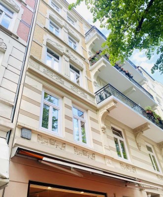 Erstbezug nach Sanierung I Teilmöblierte 3-Zimmer Jugendstil-Wohnung Ecke Mühlenkamp