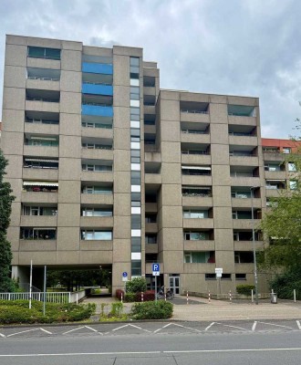 Über den Dächern Ratingens: 2-Zimmer-Wohnung im 9. Stock