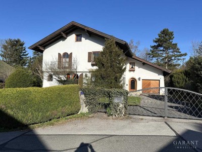 Charmantes Landhaus mit großem Garten und Pool!