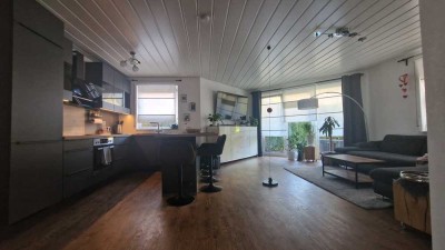 Schöne 3,5-Zimmer Wohnung mit TG-Stellplatz + Terrasse in Niefern