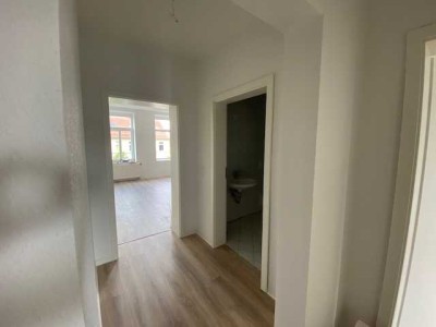 Renovierte helle 3-Raum-Wohnung mit Balkon in Leipzig