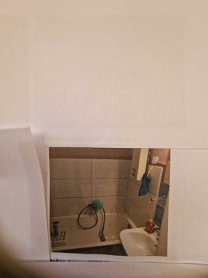 SCHÖNE 1 ZIMMER WOHNUNG IN OBERHAUSEN.