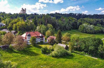Schöne 3-Zimmerwohnung im historischen Trutzhof umgeben von Wald und Wiesen