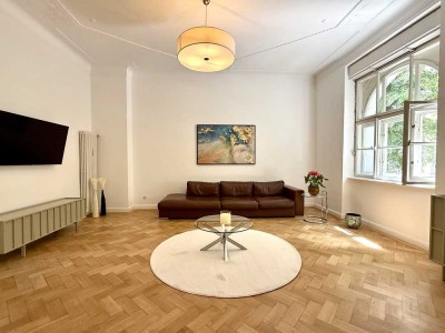 3-Zimmer-Stilaltbau-Wohnung mit lux. Ausstattung, teil- oder vollmöbl., Erstbezug nach Renov.