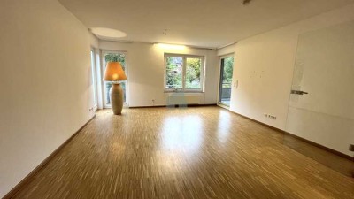 Barrierefreie 4-Zimmerwohnung mit tollem Balkon, Aufzug und Stellplatz in Moers-Mitte