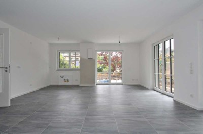 Exklusive EG-Maisonette-Wohnung mit Garten