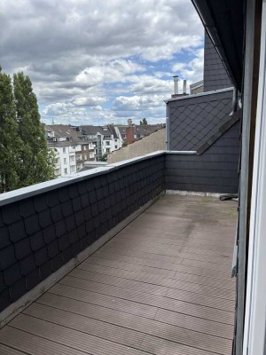 Maisonette mit Terrasse über den Dächern von Pempelfort