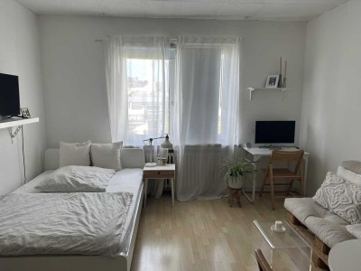 Helle, möblierte 1-Zimmer-Wohnung in ruhiger Lage – ab 01.10. bezugsfrei