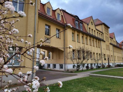 Eigennutzer aufgepasst !!! Sanierte 3,5 Zimmer Maisonette-Wohnung. Erstbezug nach Sanierung