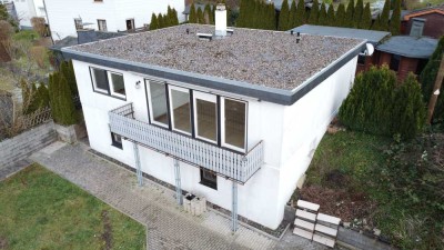 Modern, saniertes Zweifamilienhaus, sofort einziehen, Sie werden freudig erwartet