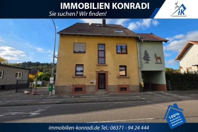 IK | Rimschweiler : Gepflegtes Zweifamilienhaus mit großem Garten