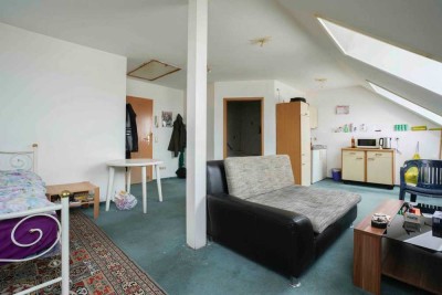 Kaptialanleger aufgepasst - Zentrale gut geschnittene 1-Zi. Wohnung