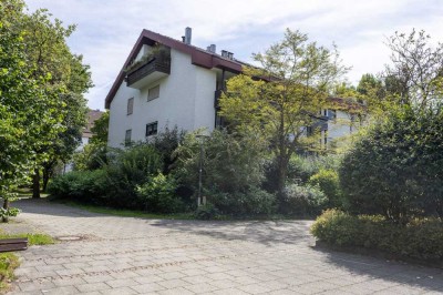 BEZUGSFREI mit Garage, modernen Bad und Gäste-WC! 3,5-Zi.-Terrassenwohnung in Karlsfeld!