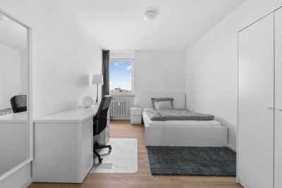 Neugründung 4er-WG in Uni-Nähe – möbliert, Balkon, Erstbezug