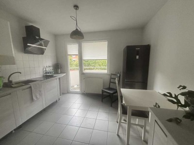 Helle 1-Zimmer-Wohnung mit Balkon in zentraler Lage von Longerich!
