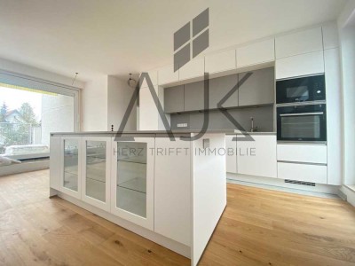 Penthouse 3-Zimmer Kernsaniert - loftart - 55 qm Dachterrasse - TG