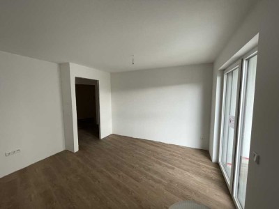 mio: zentrale 2-Zimmer Wohnung mit EBK und Balkon! DH C05