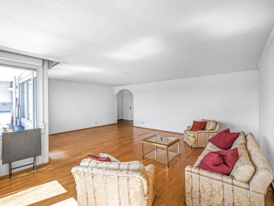 Exklusive Wohnung zwischen Kurpark und Louisenstraße | A-Lage | Aufzug | Garage | Balkon | Keller