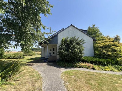 Ruhig gelegenes Einfamilienhaus mit großem Garten