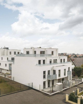 Erstbezug! Hochwertige 3-Zimmer-Gartenwohnung mit Terrasse in moderner Öko-Wohnanlage – Essling