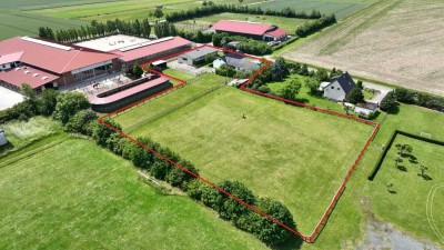 Landleben pur: Einfamilienhaus mit Pferdestallung und 4000 m² Grünland
