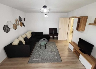 Helle 2-Zimmer Wohnung mit Balkon