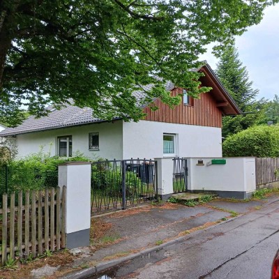 Königswiesen – 750 m² Eigentümerlage mit EFH/Neubaupotenzial