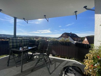 Moderne 3,0-Zimmer-Wohnung mit Balkon und herrlichem Ausblick in Ennepetal