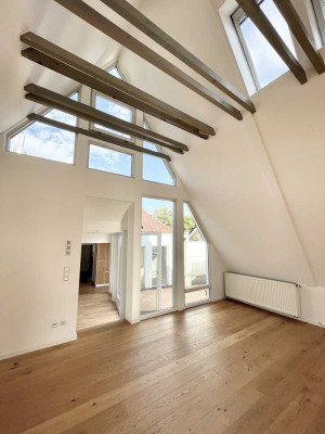 ZENTRALE, LICHTDURCHFLUTETE STADTWOHNUNG - 5-ZiMMER, Dachterrasse in Kirchheim - 136-24