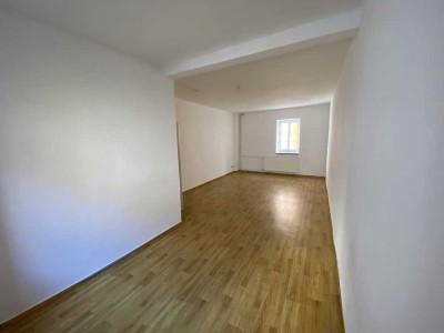 Großzügige 5-Zimmer-Wohnung in Erfurts charmanten Altstadt