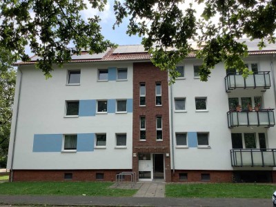 Helle 2-Zimmer-Wohnung mit Balkon