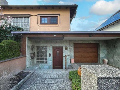 Von PRIVAT: Geräumiges, preiswertes und gepflegtes 7-Zimmer-Einfamilienhaus in Beindersheim