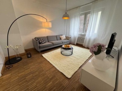 Sehr schöne 3 Zimmer Whg  komplett möbliert ! Fußläufig zum HBf !