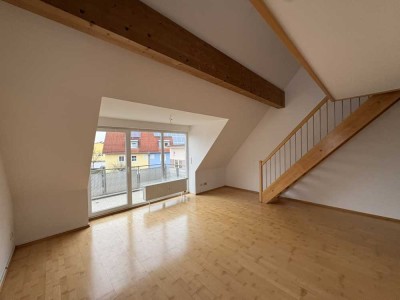 Besondere Galeriewohnung mit sonnigem Balkon in Dachau