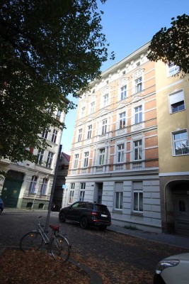 Schöne 2-Zimmer Wohnung, zentral und ruhig gelegen
