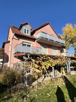 Attraktives Mehrfamilienhaus mit 6 Wohneinheiten in Grünthal bei Regensburg