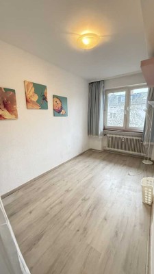 3-Zimmer in Preungesheim – hell, zentral & nur 100 m zur U5!