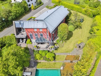 **Traumhaftes, exklusives Wohnhaus mit Naturschwimmteich in Prüm in der Eifel**