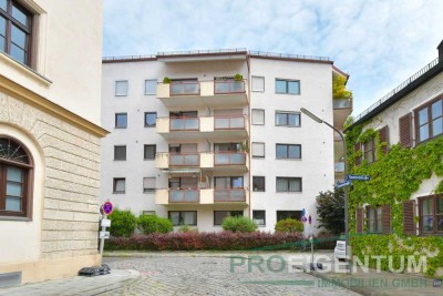 PROEIGENTUM: München-AU: 1-Zi.-Aptm. mit Schlafnische, EBK mit Fenster, Balkon, Keller und Duplex-TG